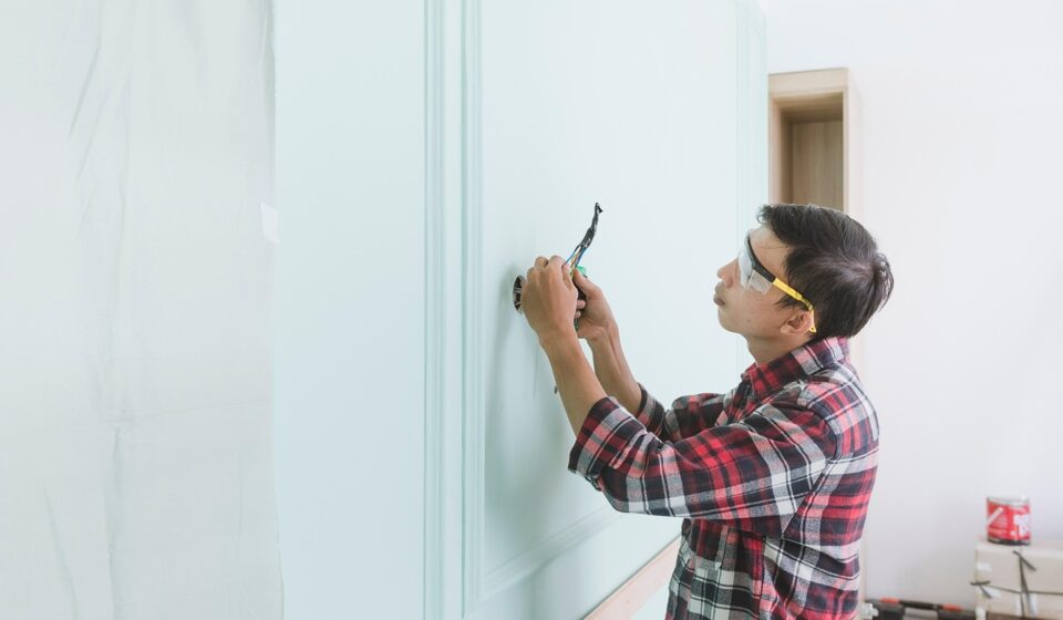 man, worker, working, home, maintenance, safety, repair, photography