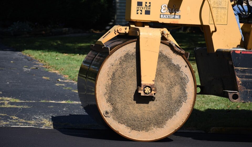 pave, roller, road, equipment, paving, asphalting, asphalt, machinery, steamroller, wheel, steamroller, steamroller, steamroller, steamroller, steamroller