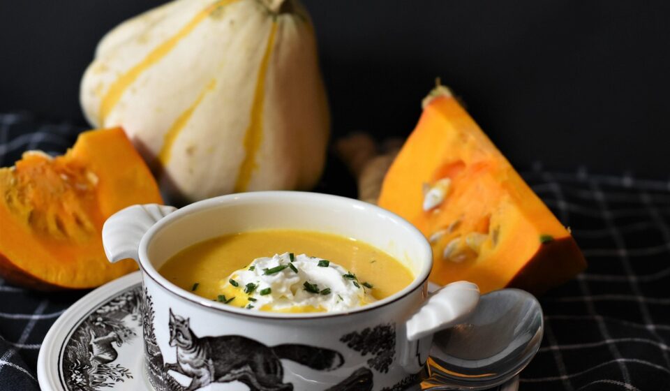 pumpkin soup, soup, hokkaido soup ginger, carrot, ingredients, cook, kitchen, preparation, spicy, meal, yummy, autumn soup, coconut milk, food photo, soup, soup, soup, soup, soup