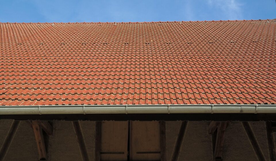 roof, gutter, roof panels, barn, scheuer, housetop, building, architecture, gutter, gutter, gutter, gutter, gutter