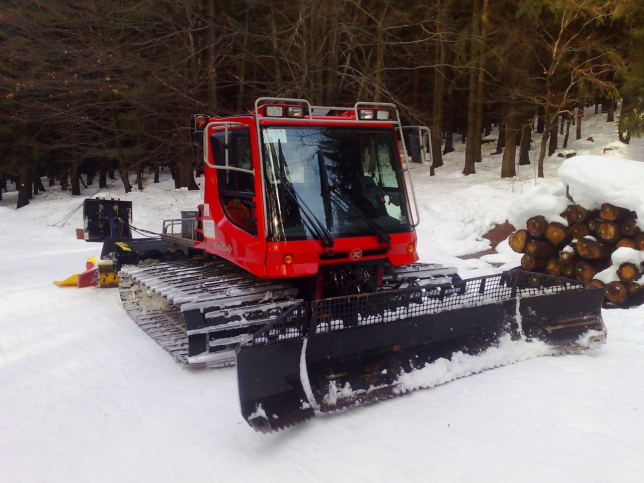 winter, snowmobile, machine, snowy, snow, vehicle, nature, rolling, red, technique, help, maintenance