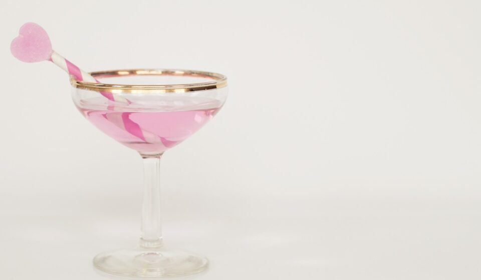 valentine, valentines day, heart, love, valentines day background, romance, holiday, romantic, february, wedding, toast, champagne, champagne toast, engagement, celebration, be mine, sweet, drink, beverage, party, pink, alcohol, vintage champagne glass, anniversary, glasses, sparkling, occasion, glass, bubbly, toasting, festive, happiness, pink background, wedding background, congratulations, cheers, hd wallpaper, cute wallpaper, love wallpaper